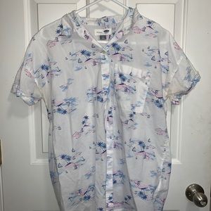 old navy boyfriend hawaiin button down